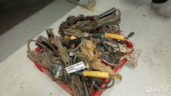 Эпсн-200вт 36В, паяльник дер.ручка топорик