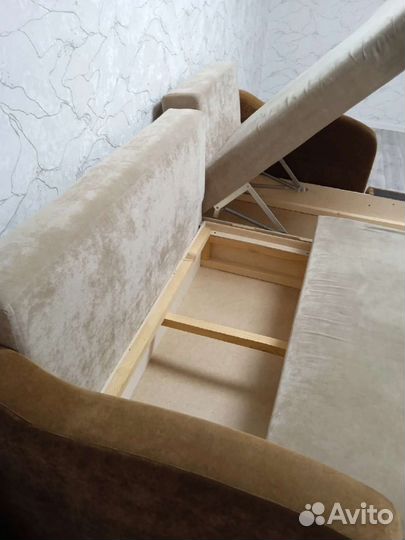 Угловой диван