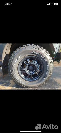 Bridgestone Dueler M/T 674 235/75 R15