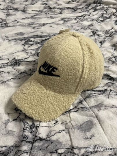 Бейсболка утепленная женская