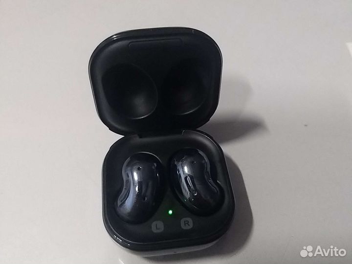 Samsung Galaxy Buds Live