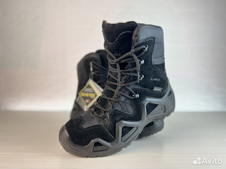 Тактические ботинки с высоким берцем Lowa