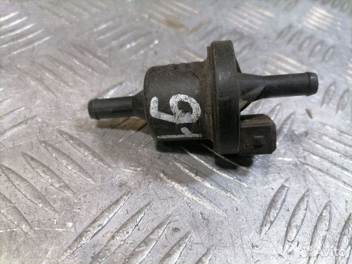 Клапан вентиляции топливного бака Kia Clarus 1996