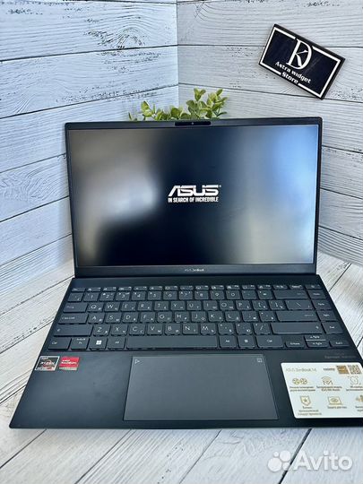 Asus zenbook 14 UM425Q