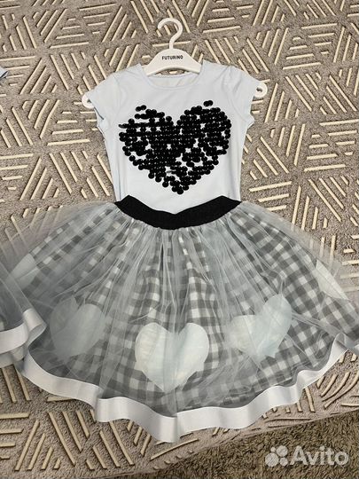 Нарядный костюм для девочки 116