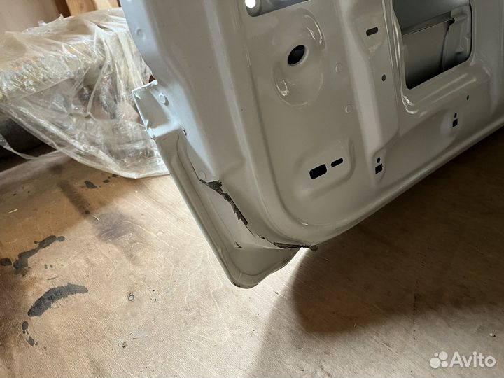 Крышка багажника toureg cr7