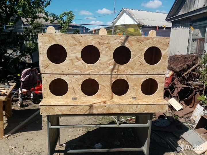 Гнездо для кур с яйцесборником