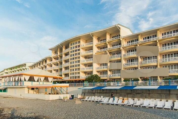 1-к. квартира, 56 м², 2/5 эт.