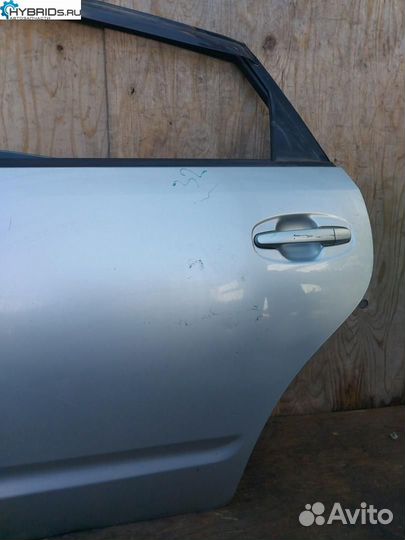 Дверь задняя левая Toyota Prius 2 NHW20