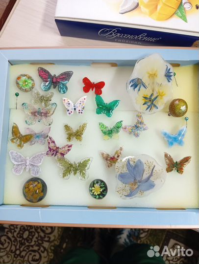 Броши из эпоксидной смолы