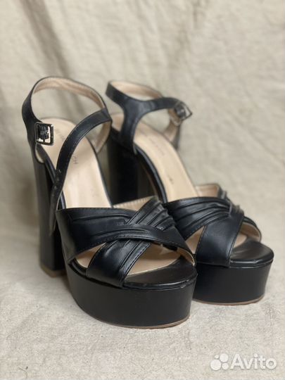 Босоножки женские 37 размер