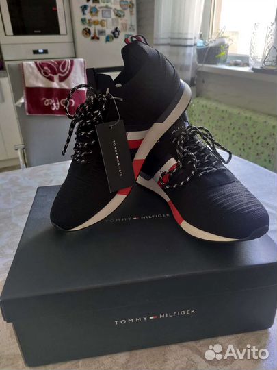 Кроссовки мужские новые Tommy Hilfiger