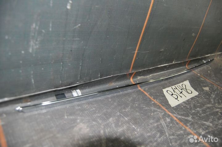 Накладка порога задняя левая - Mercedes-Benz W166