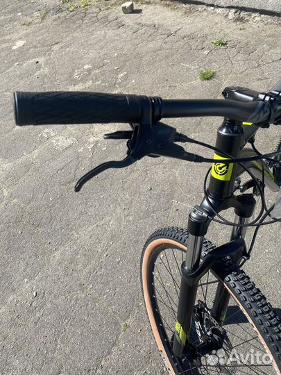 Stinger Graphite Pro 29 2024