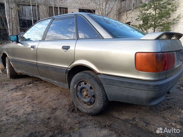 Audi 80 в разбор