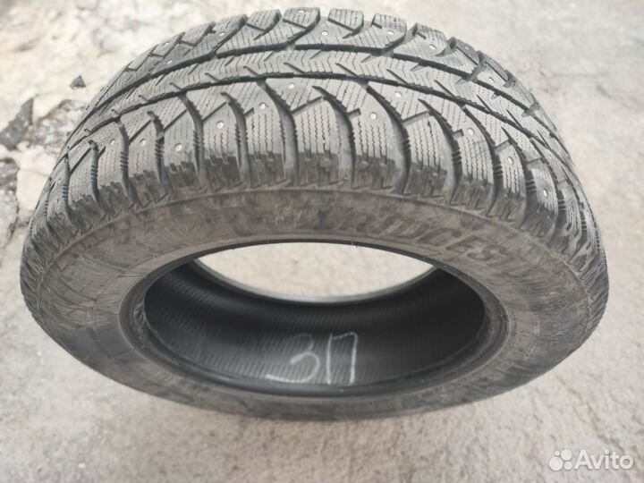 Bridgestone Ice Cruiser 7000S 225/60 R17 99T