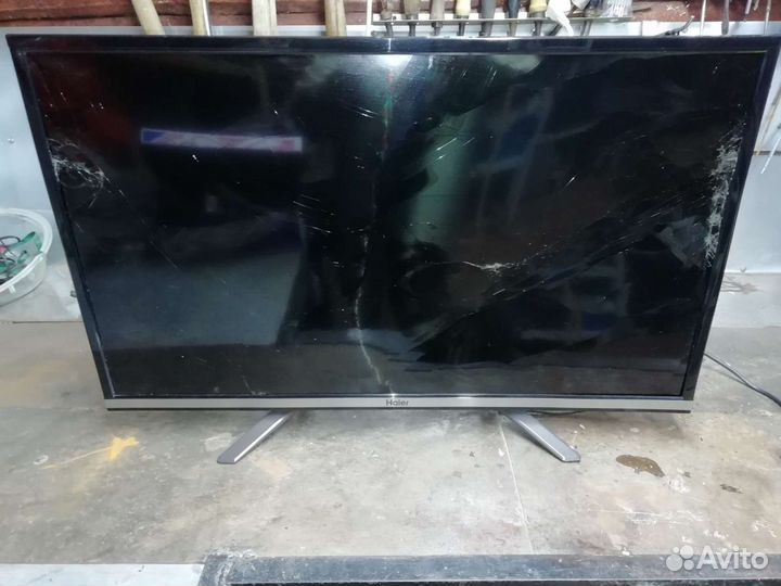 Телевизор Haier32 Smart TV