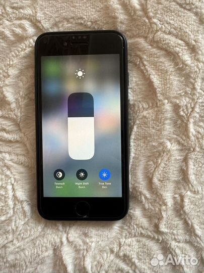 iPhone 8, 64 ГБ