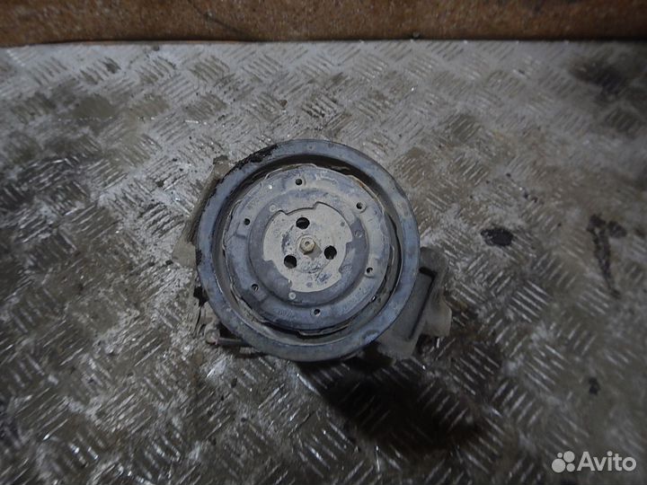 Компрессор кондиционера Land Rover Discovery III