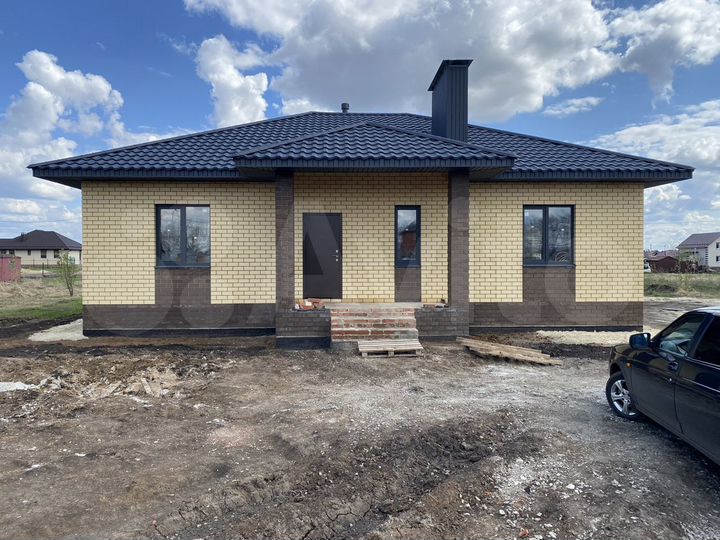 Коттедж 142 м² на участке 7,5 сот.