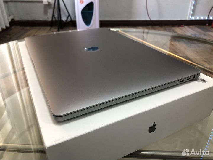 Macbook Pro 16 2019 (2021) 16/512