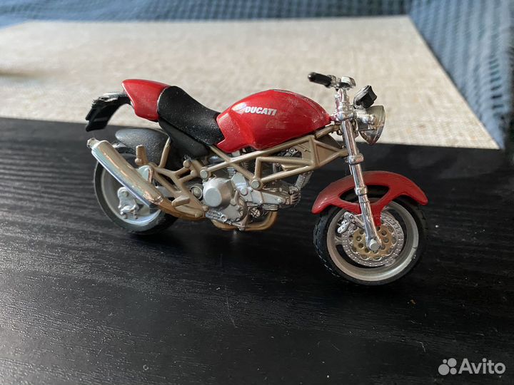 Модель мотоцикла Ducati