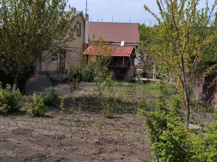 Дом 200 м² на участке 12 сот.