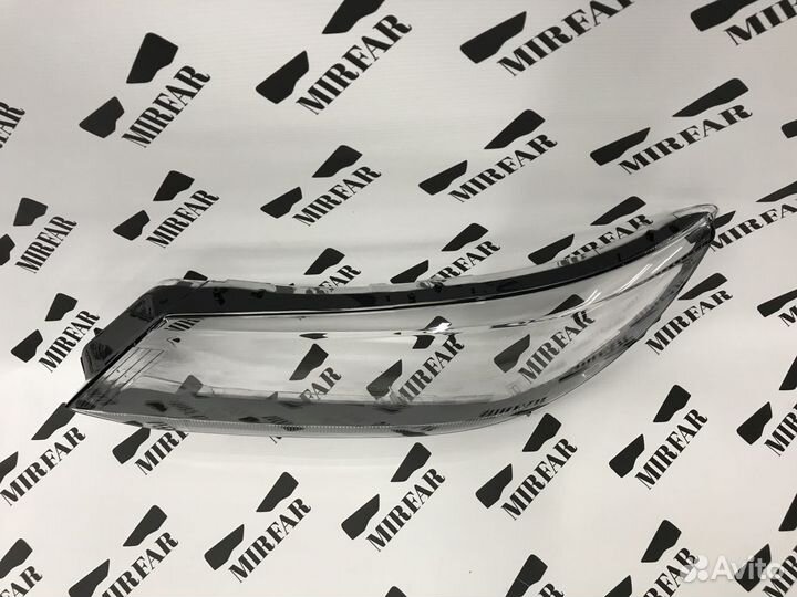 Левое стекло фары Volkswagen Tiguan 1 2011-2017