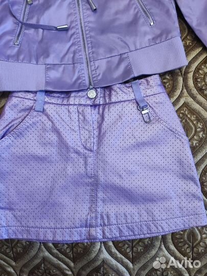 Комплект для девочки: ветровка и юбка