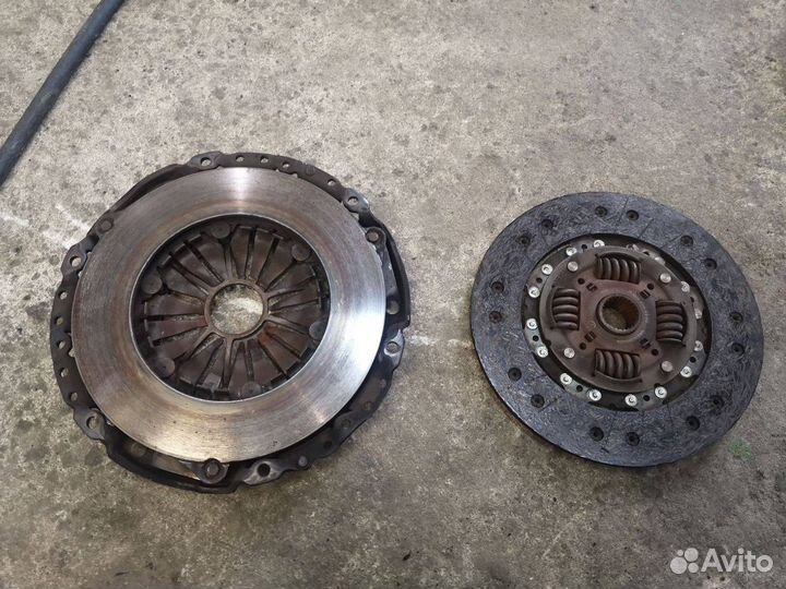 Двухмассовый маховик Mercedes-Benz E-Класс