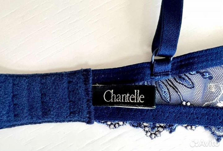 Бюстгалтер Chantelle 32В/70В
