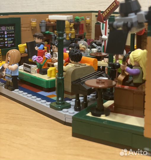 Lego Friends Cafe (Лего друзья кафе)