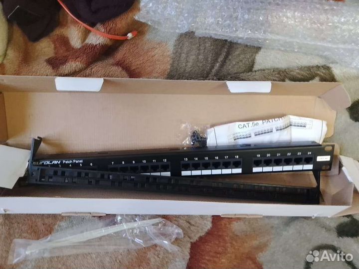 Eurolan 27B-U5-24BL 19, 24xRJ45, UTP, кат.5е