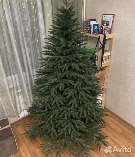 Елка искусственная