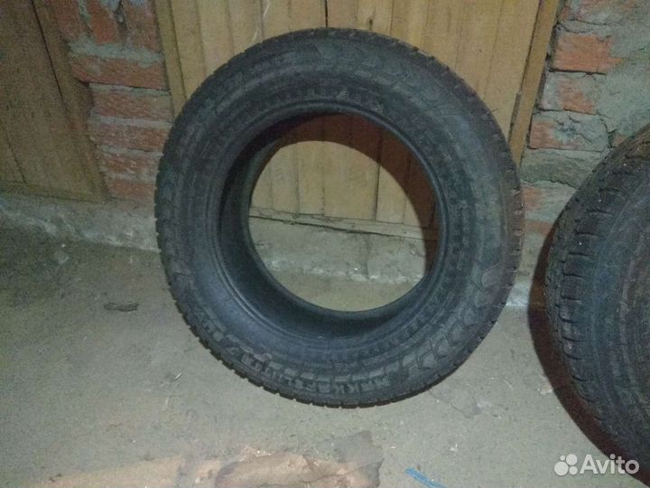 Nokian Tyres Hakkapeliitta 7 SUV 225/65 R17 106T