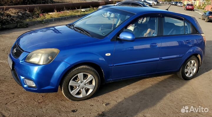 Kia Rio 1.4 AT, 2011, 222 000 км