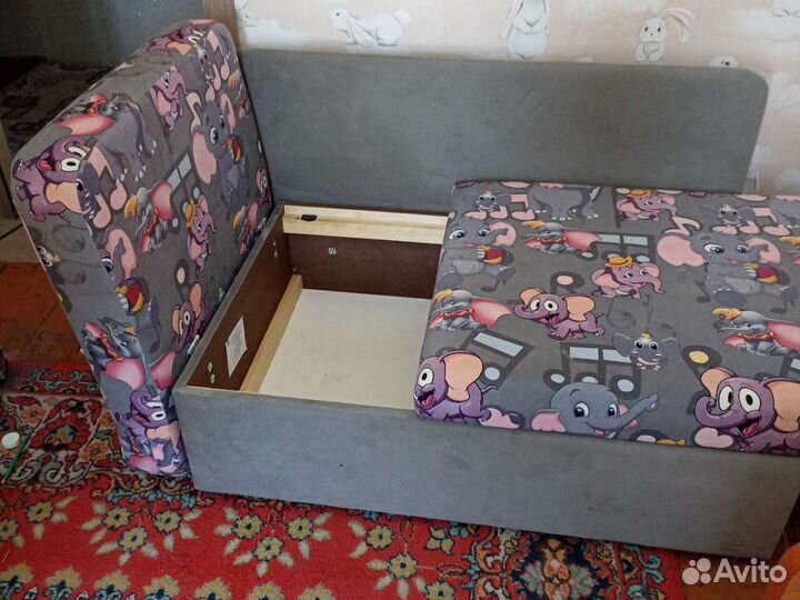 Детский диван