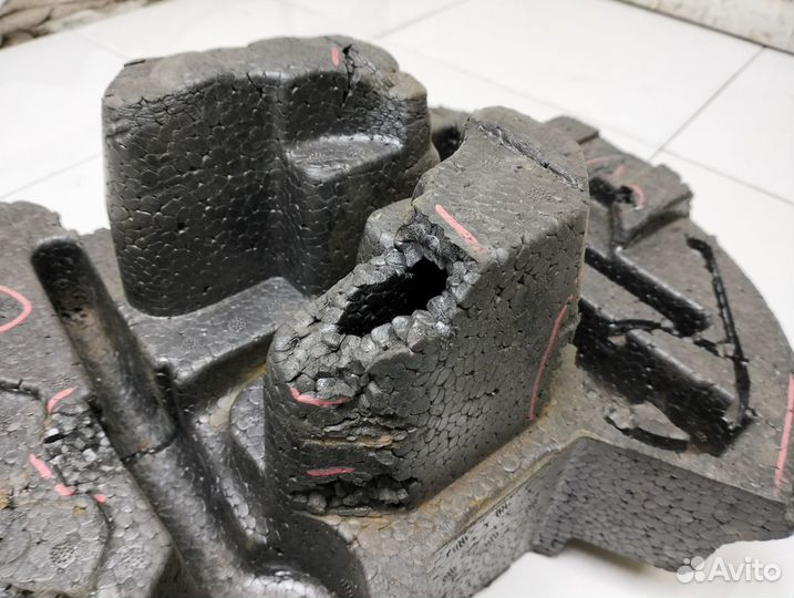 Ящик для инструментов Peugeot 607