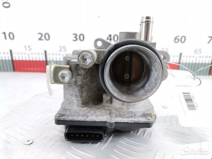 Заслонка дроссельная для Toyota Echo 2203023010