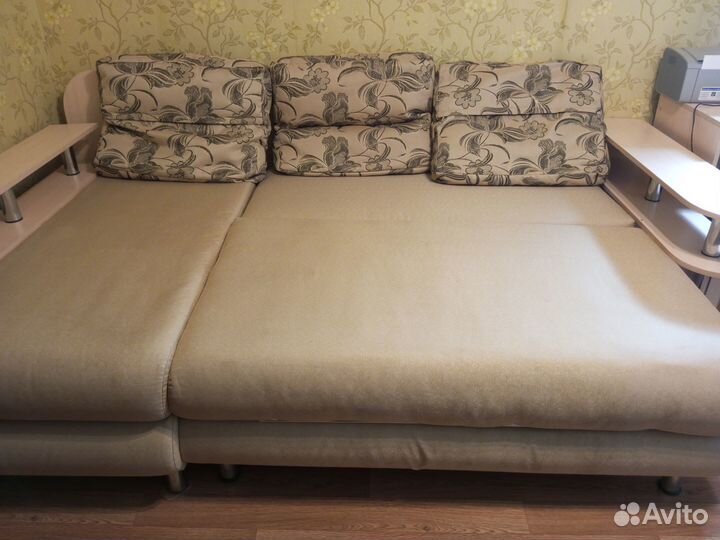 Угловой диван