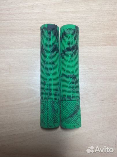 Грипсы для трюкового самоката