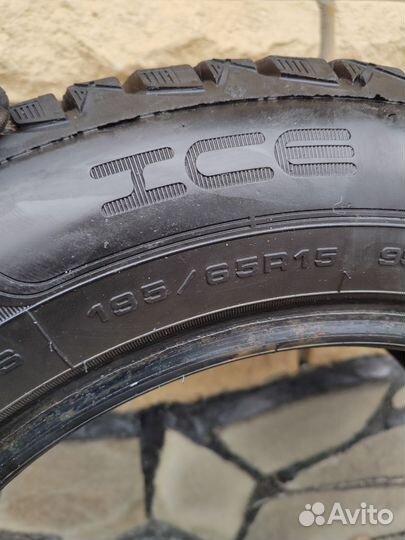 Dunlop Ice Touch 195/65 R15