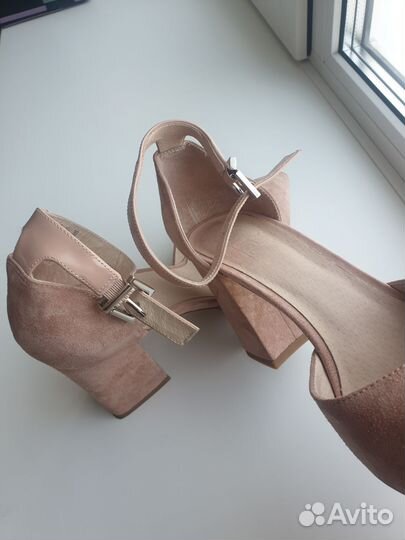 Босоножки женские 39 размер натуральная замша