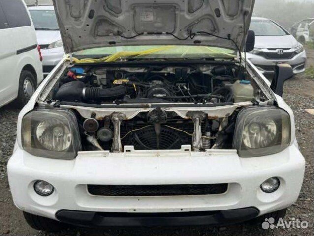 Петли двери багажника задние Suzuki Jimny 145377