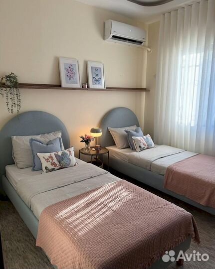 Кровать двухспальная в наличии и на заказ. Доставка