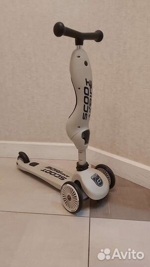 Самокат детский трехколесный с сиденьем