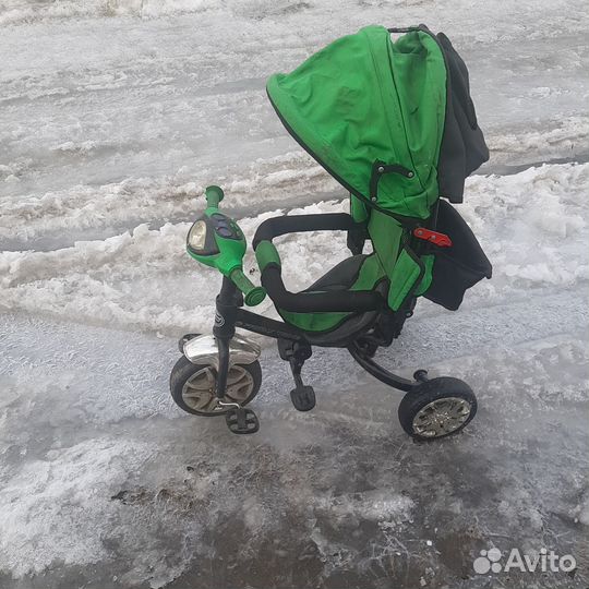 Детский велосипед, 2 штуки, детский стульчик