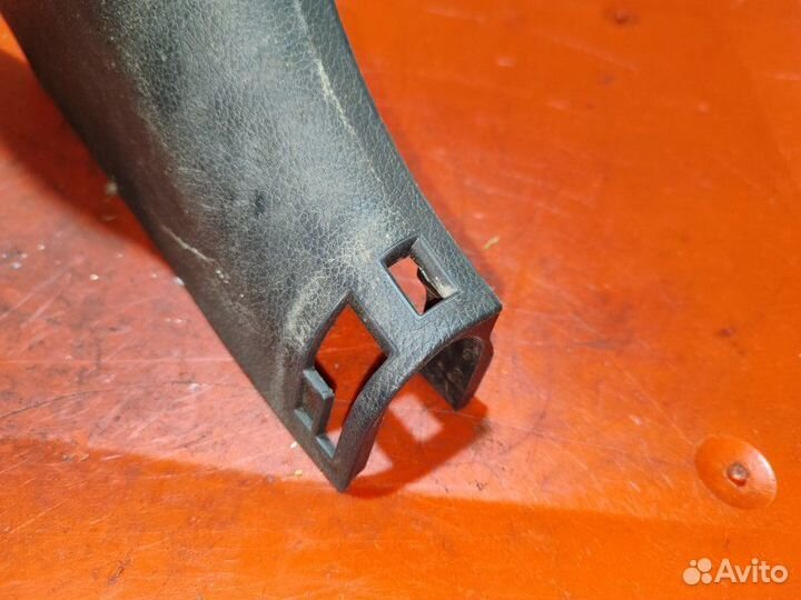 Накладка порога передняя правая Kia Rio 3