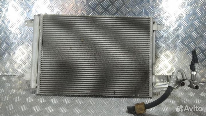 Радиатор кондиционера для Volkswagen Golf 6