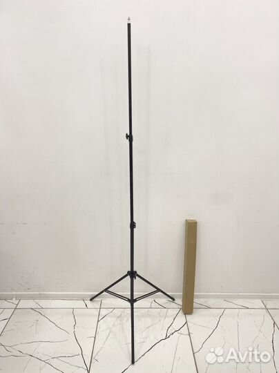Штатив универсальный 70-210 см стойка + Доставка